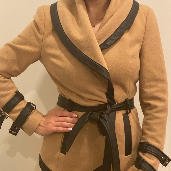 Bebe jacket - Picture 2 of 8